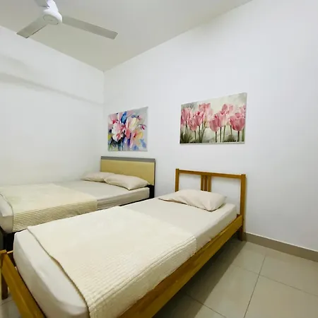 Alyn Home Kluang I Netflix Wifi Coway Exterior photo
