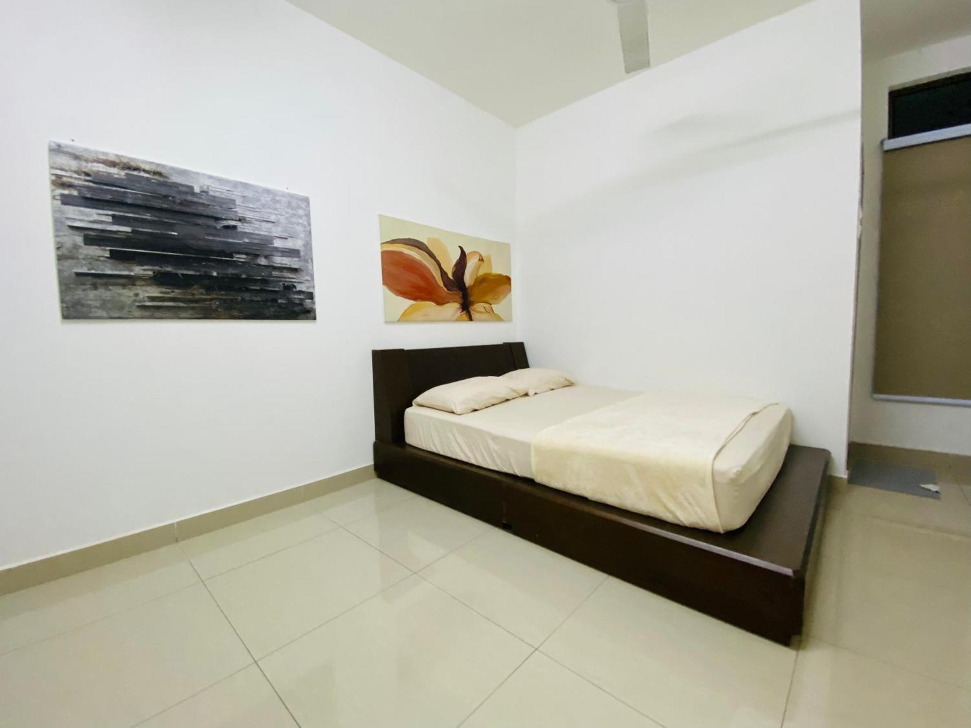 Alyn I Netflix Wifi Coway Holiday home